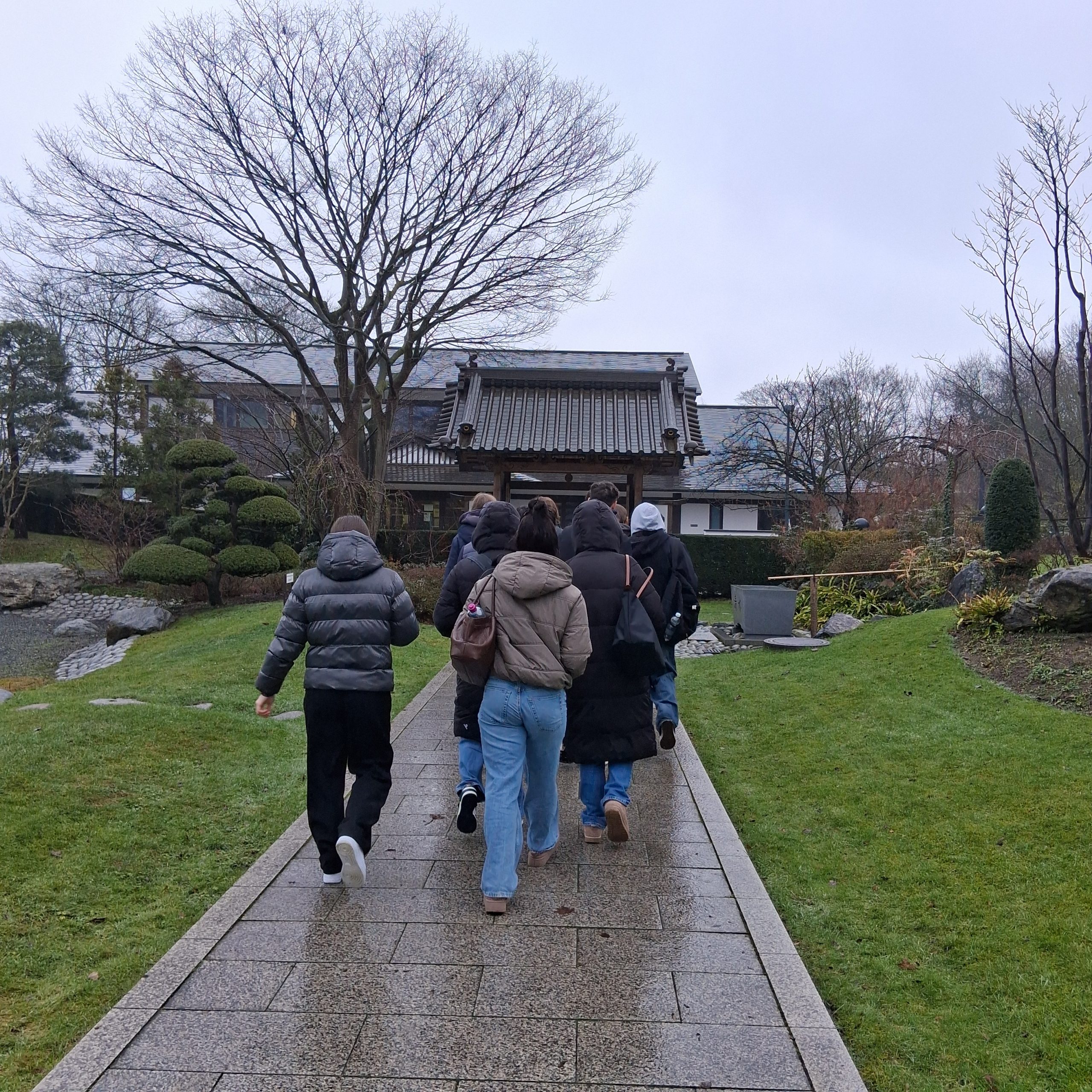 Eko Haus Düsseldorf Japanisch Kurs an der Theo Hespers Gesamtschule Mönchengladbach